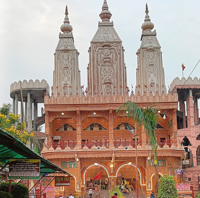 वैष्णो देवी मंदिर- फिरोजाबाद