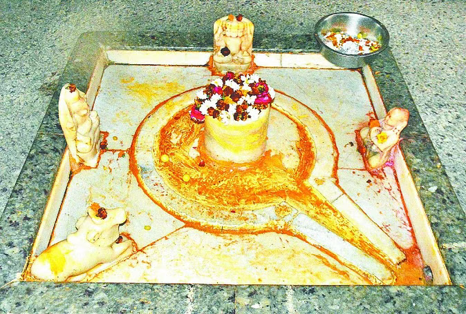 राजेश्वर महादेव मंदिर